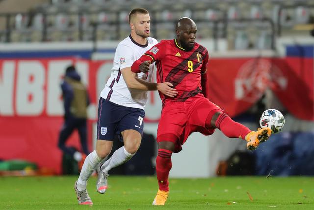 曝36岁本泽马本赛季后退役 一代传奇前锋告别？